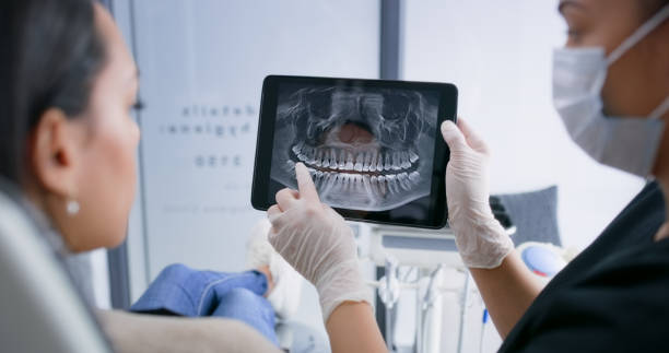 Licensed Tooth Extraction service in Friendswood, TX - Smile Center Dentistry